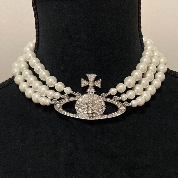 Vivienne Westwood Orb Triple Fake Pearl Choker Necklace Silver with drawstring - Picture 1 of 16